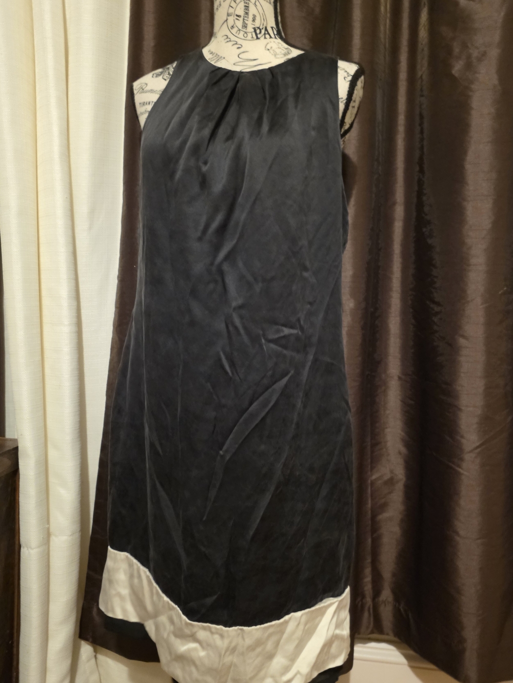 White House Black Market Silk Sleeveless Shift Dress Size 10